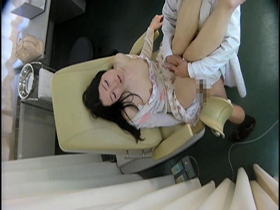 産婦人科麻酔レ○プ 昏睡状態で寝バック中出しする医師 盗撮映像4時間　サンプル画像05